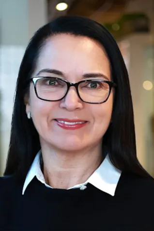 Frances Ponsioen headshot